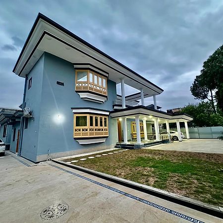 Royal Executive Inn Guest House Islamabad Exterior photo