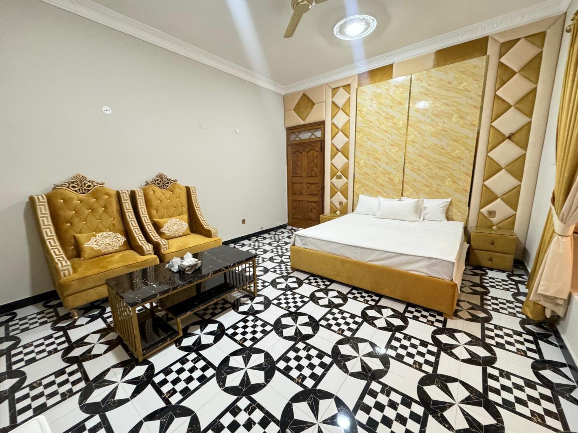 Royal Executive Inn Guest House Islamabad Exterior photo